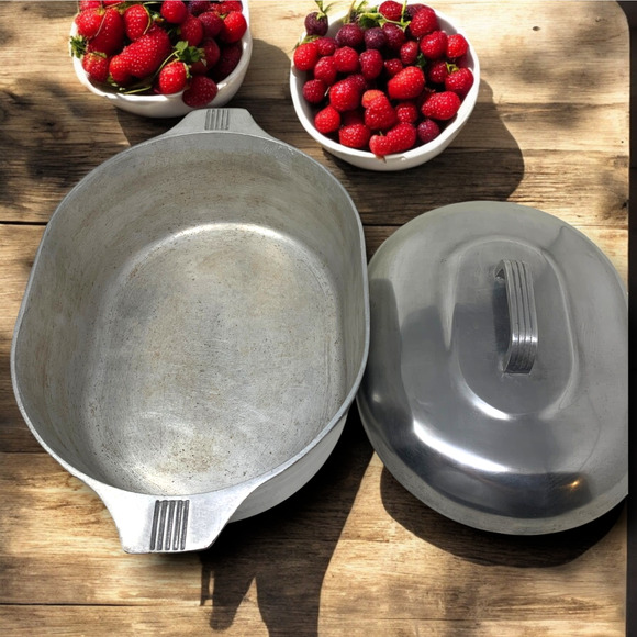 Vintage Magnalite GHC Aluminum 4265 16" 8 Qt Roaster Dutch Oven with Lid USA - Picture 6 of 8